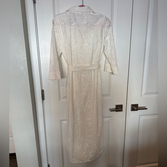ZARA ZW Collection Elegant White Eyelet Dress with Belt - Picture 3 of 6